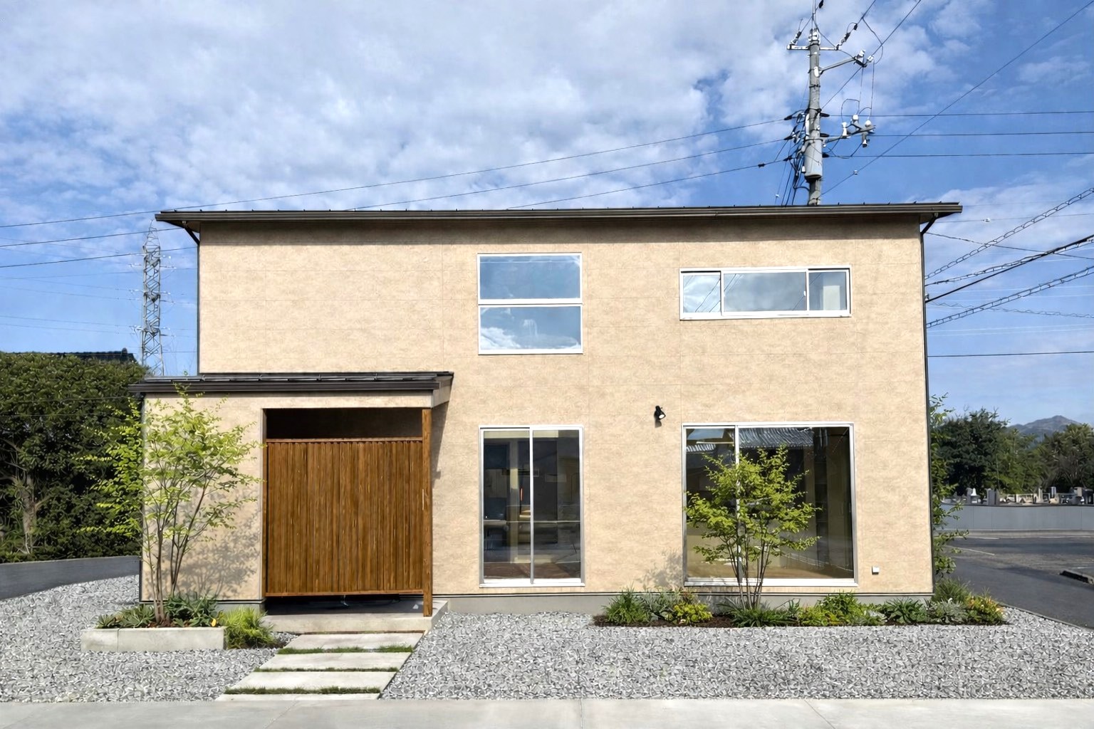 お家が片付く収納充実×吹き抜け34坪4LDKのモデルハウス